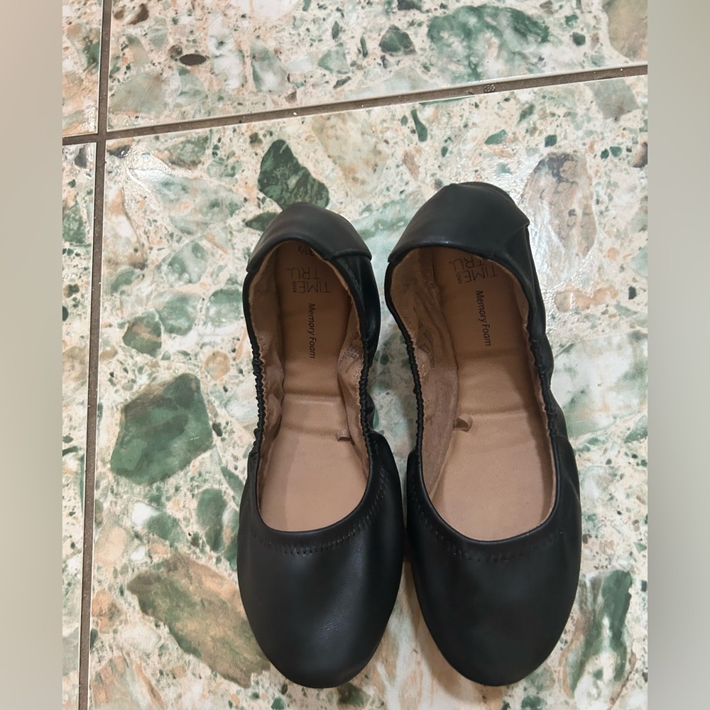 Time and True Black 8 1/2 Shoes